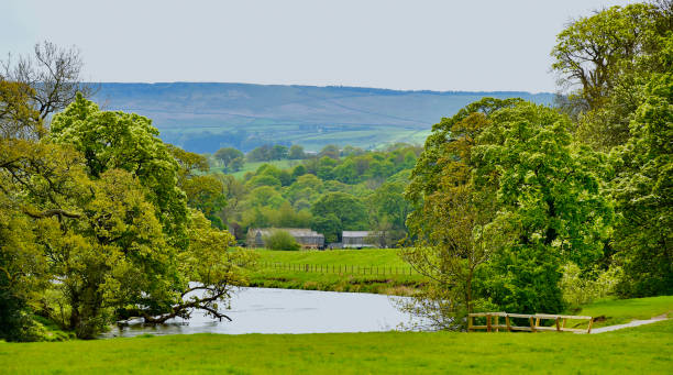 istock English Countryside 1346220772