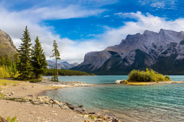istock Lake Minnewanka in Banff 1346259694