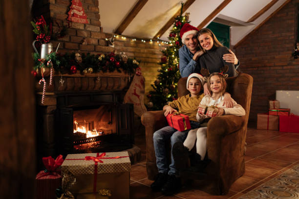 istock A quiet and cosy Christmas Eve 1346262330