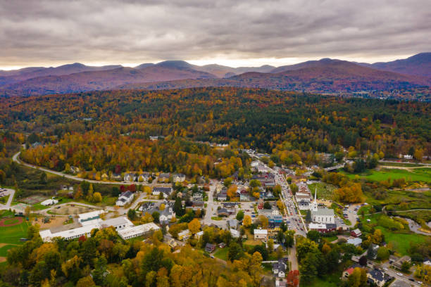 istock Colorful Fall Foliage in Stowe Vermont 1346292815