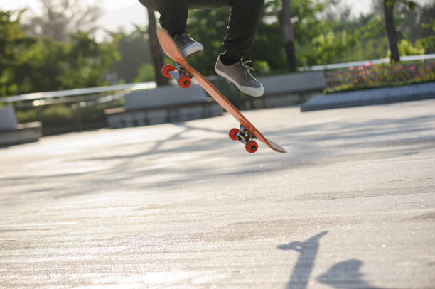 istock Skateboarder skateboarding outdoors in city 1346313280