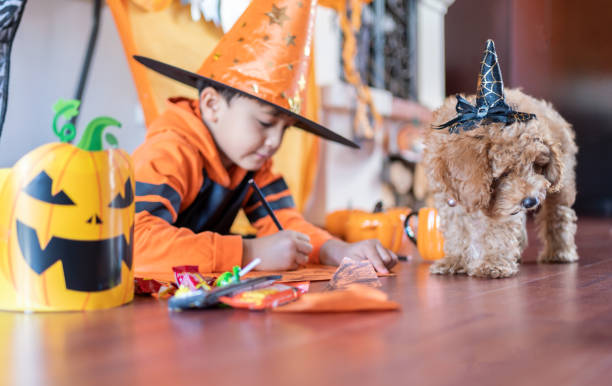 istock Celebrating In Tent For Halloween 1346339385