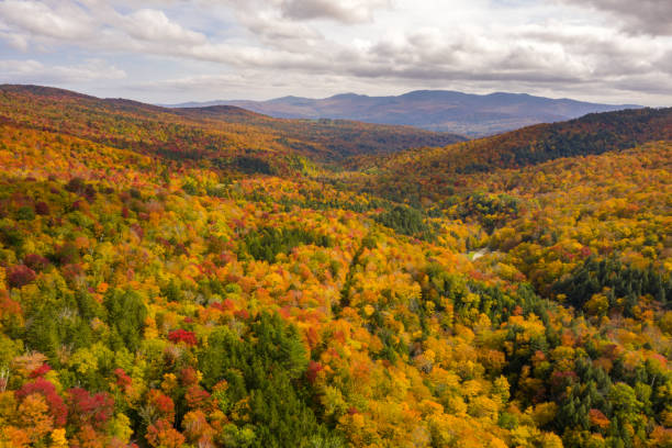istock Colorful Fall Foliage in Stowe Vermont Northeastern US 1346361239