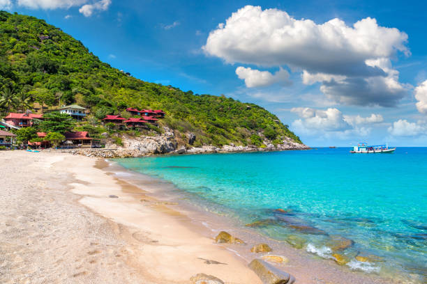 istock Aow luek beach at Koh Tao island 1346365725