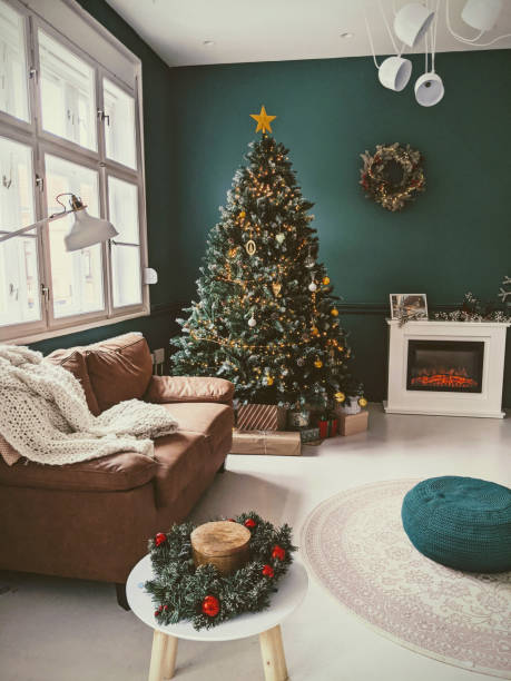 istock Christmas living room decor 1346370994
