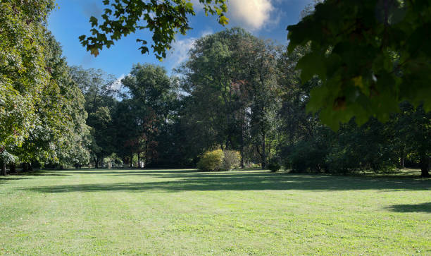 istock Parkland views of Kentucky 1346398383