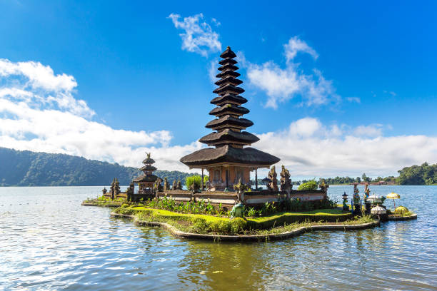 istock Pura Ulun Danu Beratan Bedugul temple 1346426392