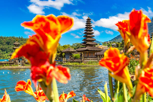 istock Pura Ulun Danu Beratan Bedugul temple 1346427064