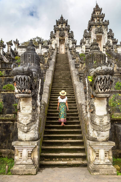 istock Pura Agung Lempuyang temple 1346458838