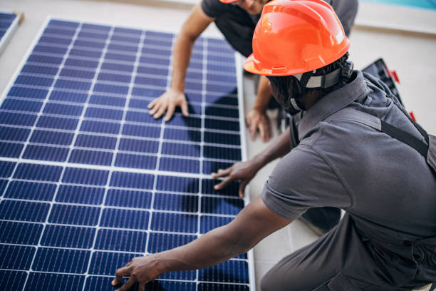 istock Male solar panels installers 1346510326