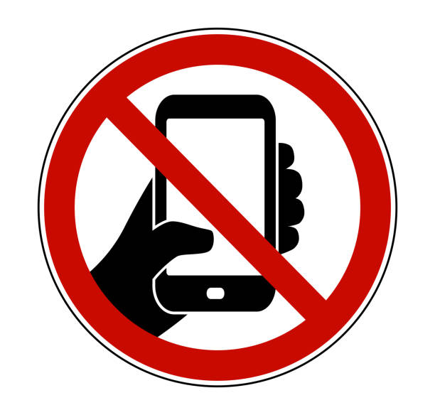 istock No photos and smartphones forbidden sign 1346563071