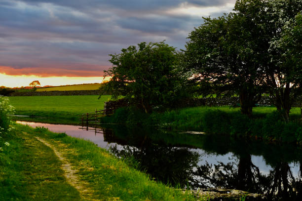 istock English Countryside 1346584987