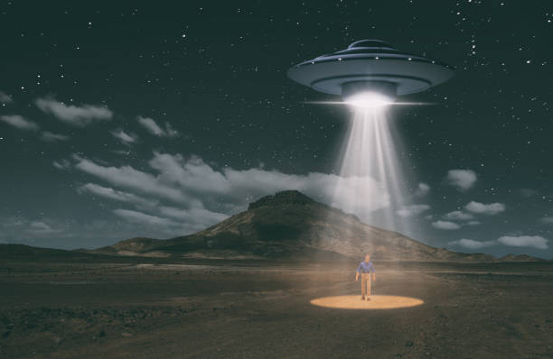 istock Old Style UFO Over The Desert 1346689268