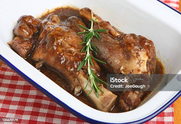 Lamm Shanks Stockfoto und mehr Bilder von Emaille - Emaille, Fleisch, Fleischsaft