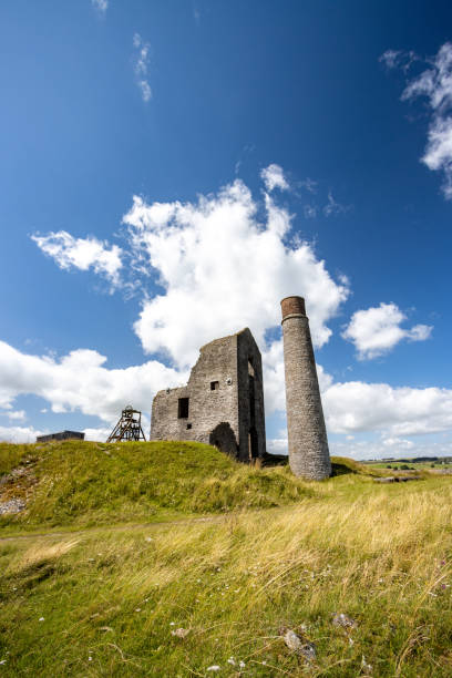 istock Cornish Engine House at Magpie Mine in Peak District National Park, England 1346758056