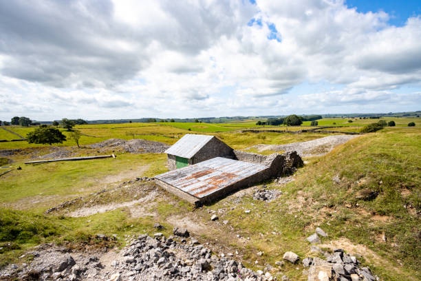 istock Corrugated Iron Shed at Magpie Mine in Peak District National Park, England 1346758969