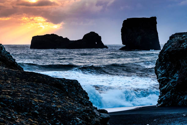istock The Hirkjufjara coast in Vik, Iceland 1346760156