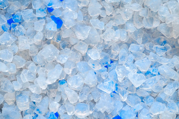 istock Silica gel filler for cat litter 1346800017