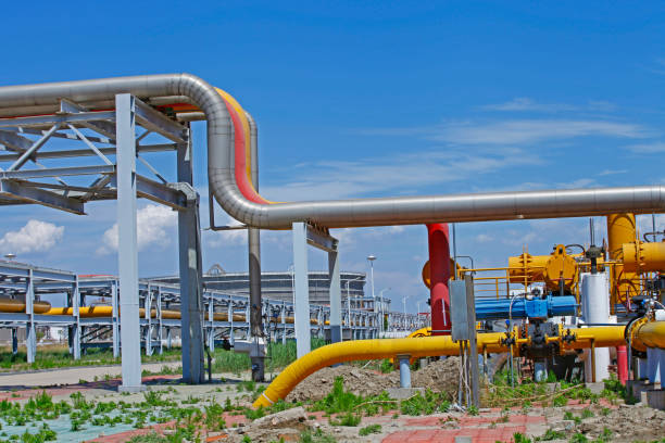 istock Oil pipes and valves 1346813024
