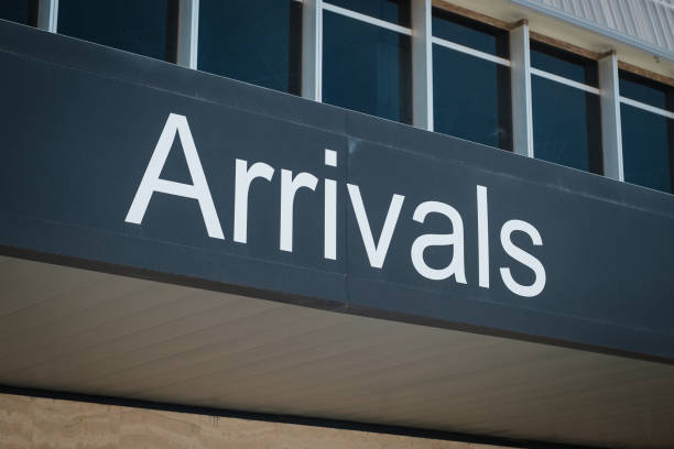 istock Arrivals gate sign at Airport 1346920082