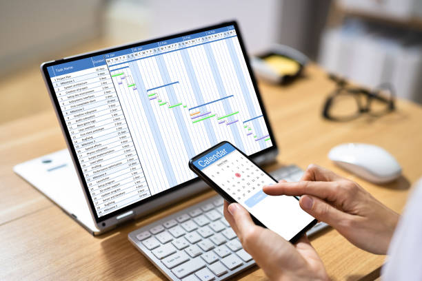 istock Gantt Employee Time Sheet Chart 1346931786