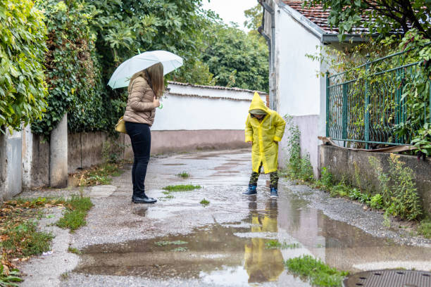 istock Great rainy day for a walk and fun 1346957598