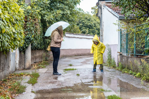 istock Great rainy day for a walk and fun 1346957611