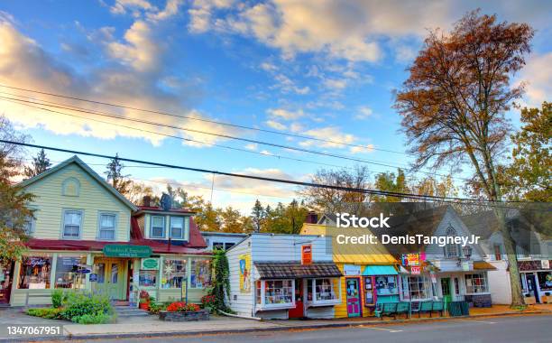 Woodstock New York Stock Photo - Download Image Now - Small Town America, Catskill Mountains, Main Street