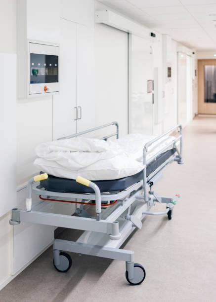 istock Empty gurney in hospital corridor 1347166356