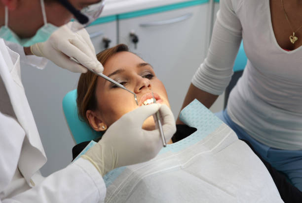 istock Pretty girl at the dentist 134720406