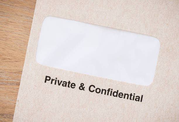 Envelope with Clipping Paths.