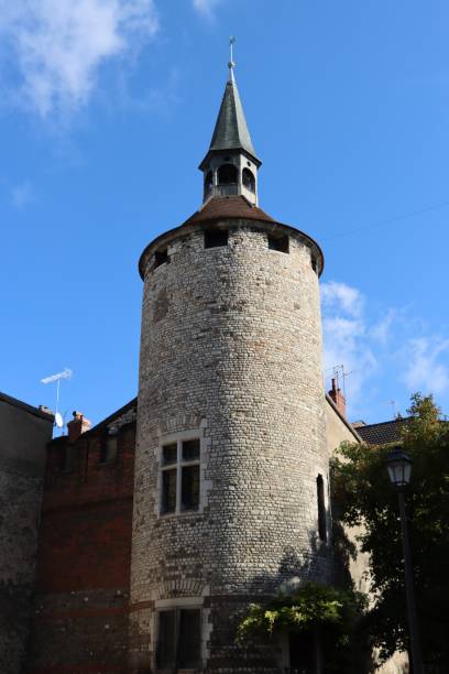 istock Fortified tower in Burgundy 1347233355