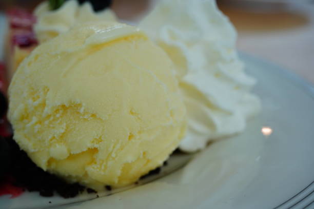 istock Single scoop of light yellow ice cream 1347245377