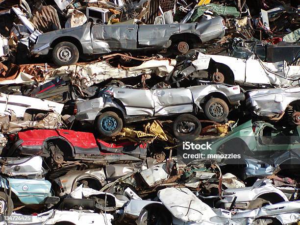 Photo libre de droit de Mur En Acier banque d'images et plus d'images libres de droit de Accident bénin - Accident bénin, Accident de la route, Accident de transport