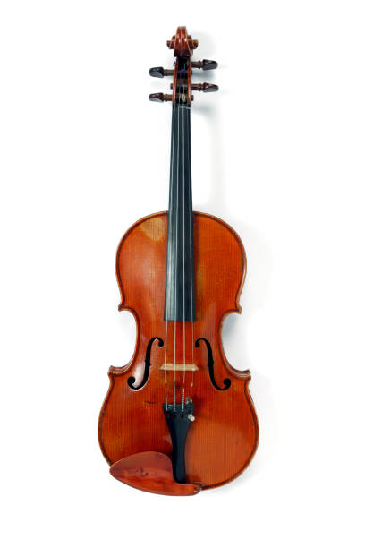 istock Old Violin XXXL 134729879