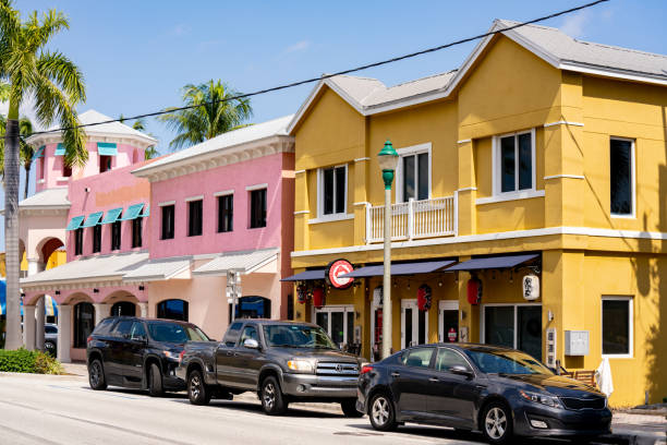 Photo of businesses and restaurants Downtown Delray Delray Beach, FL, USA - October 17, 2021: Photo of businesses and restaurants Downtown Delray delray beach fl stock pictures, royalty-free photos & images