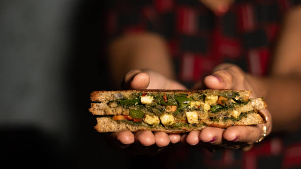 istock HEALTHY INDIAN SANDWICH 1347377832