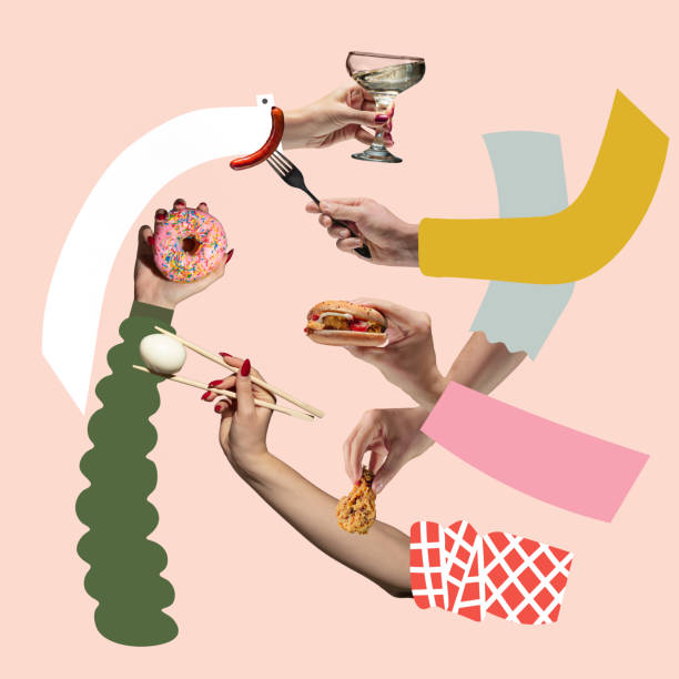 collage de arte contemporáneo de manos humanas sosteniendo diversos alimentos, hamburguesas, pollo, vasos de alcohol, donas, huevos, salchichas. concepto de partido - cultura juvenil fotos fotografías e imágenes de stock