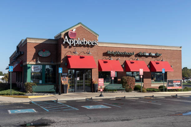 Applebee's Neighborhood Grill and Bar Casual Restaurant. Applebee's is a subsidiary of Dine Brands Global. Frankfort - Circa October 2021: Applebee's Neighborhood Grill and Bar Casual Restaurant. Applebee's is a subsidiary of Dine Brands Global. Ihop stock pictures, royalty-free photos & images