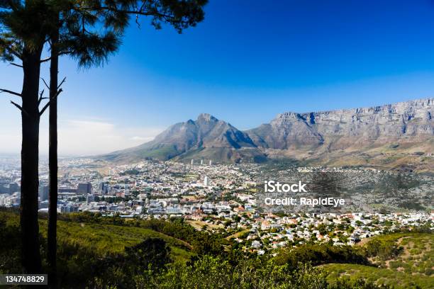 Ciudad Del Cabo Sudáfrica Foto de stock y más banco de imágenes de Aire libre - Aire libre, Belleza de la naturaleza, Cielo