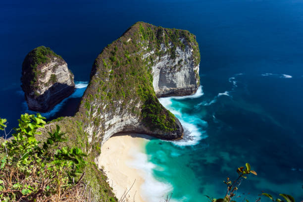 playa kelingking - nusa lembongan fotografías e imágenes de stock