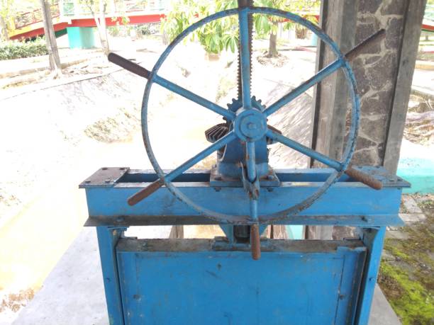 Jasa Perbaikan Mesin Press