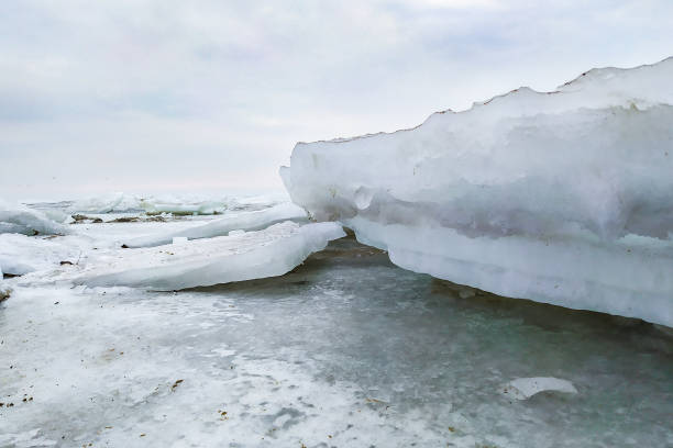 istock Ice hummocks on the sea coast in winter 1347523679