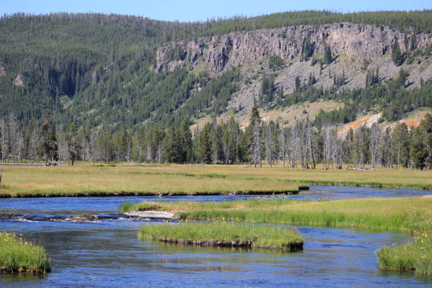 istock Wyoming and Colorado 1347527133