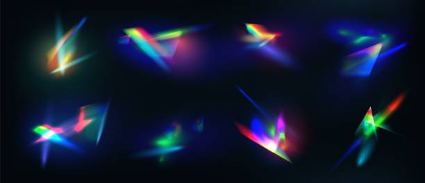 ilustraciones, imágenes clip art, dibujos animados e iconos de stock de reflejo realista del diamante, efecto óptico de luz del arco iris. cristal, joyas, prisma o destello de lente. conjunto vectorial de destellos brillantes iridiscentes - refracción