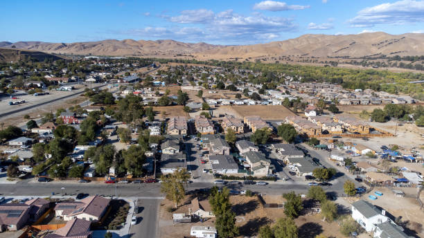 istock Aerial Neighborhood POV 1347551254