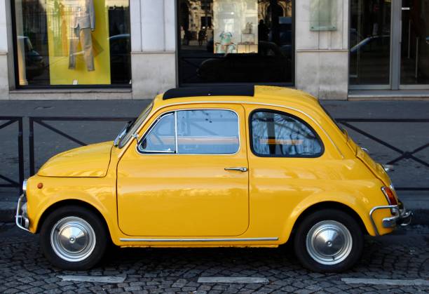 istock Paris, France 1347572689