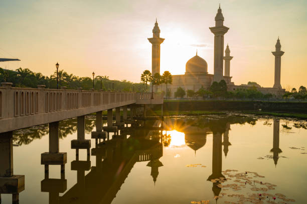 istock Mirror reflection of a mosque in Malaysia 1347583823