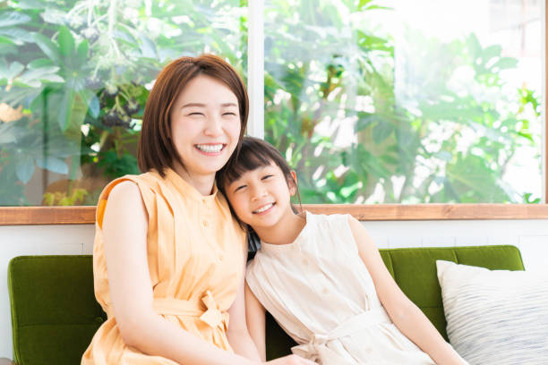 istock asian mother and daughter 1347588866