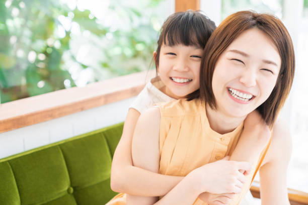 istock asian mother and daughter 1347588889